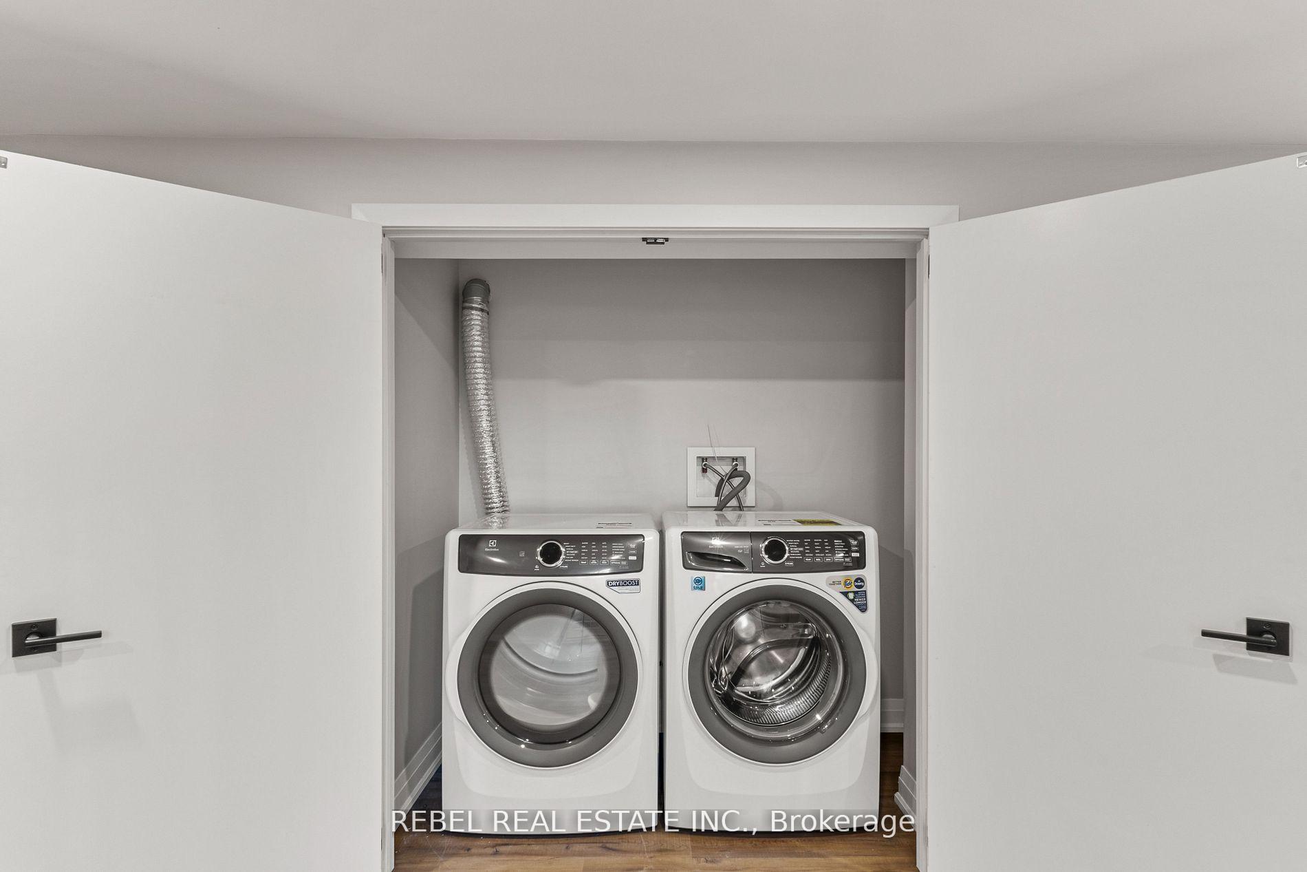 Photo 9 of Unit 2, 332 Cadillac Avenue S, Oshawa, Central — HOMEH