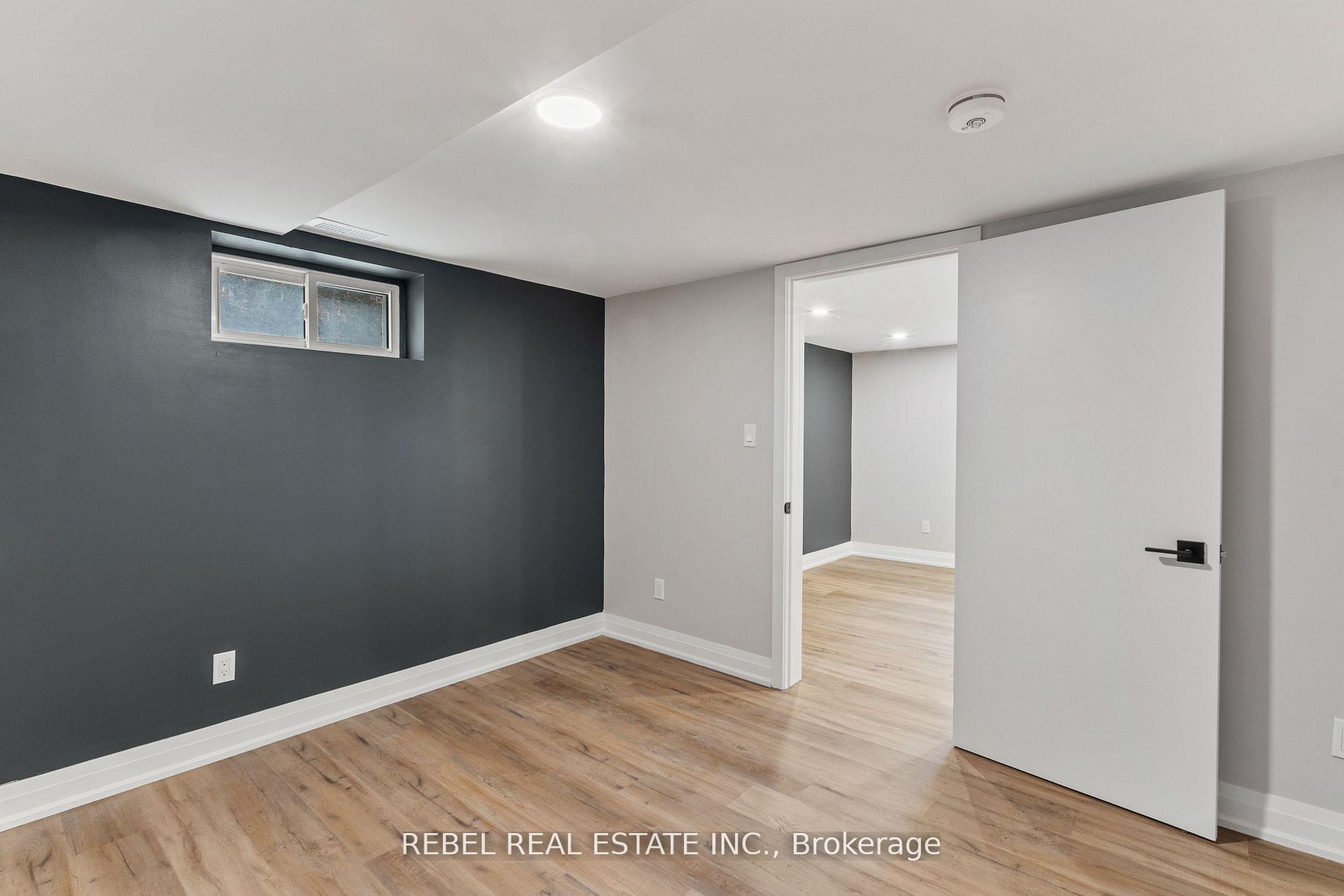 Photo 12 of Unit 2, 332 Cadillac Avenue S, Oshawa, Central — HOMEH