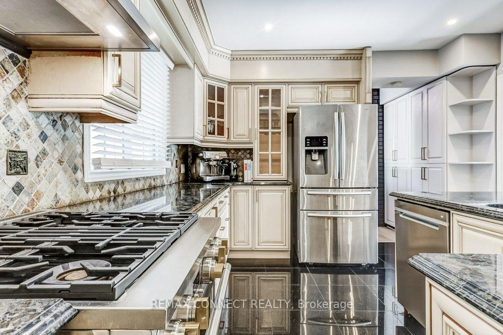 Photo 7 of 70 Dunstall Crescent, Scarborough, West Hill — HOMEH