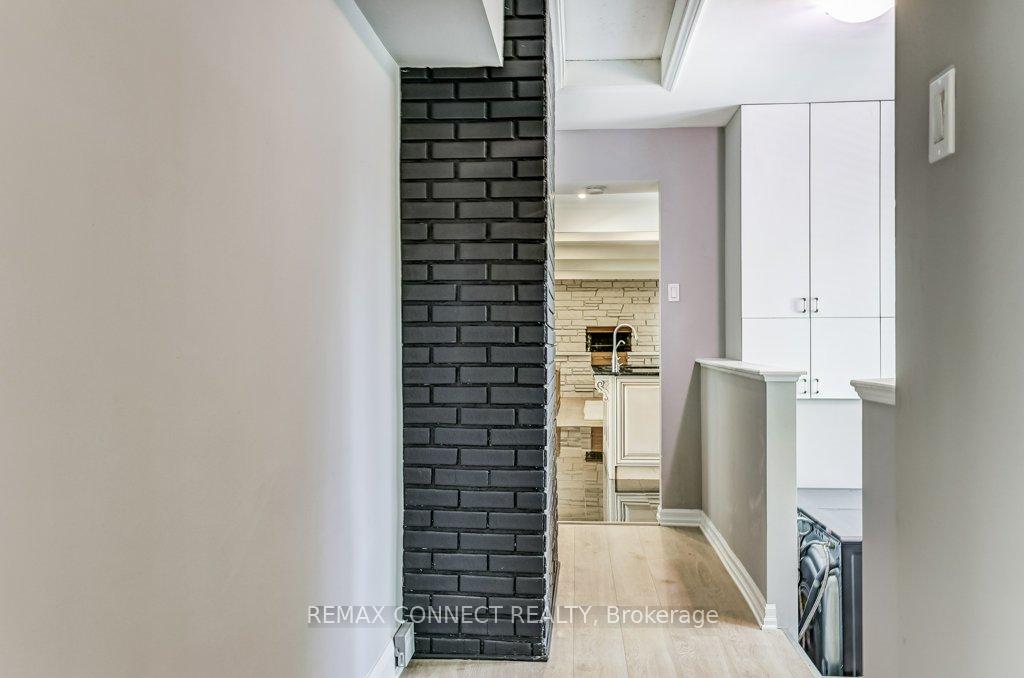 Photo 14 of 70 Dunstall Crescent, Scarborough, West Hill — HOMEH