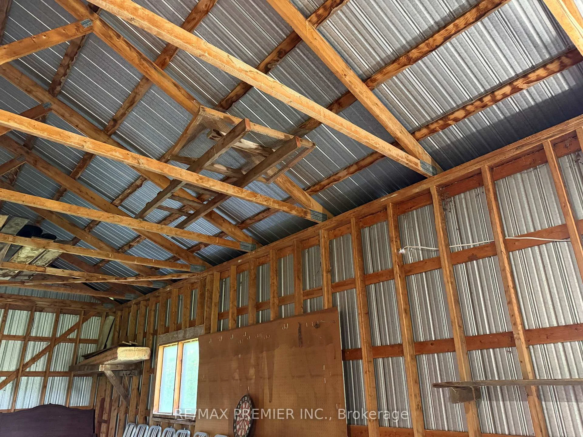 Photo 10 of 4430 Liberty Street N, Clarington, Rural Clarington — HOMEH