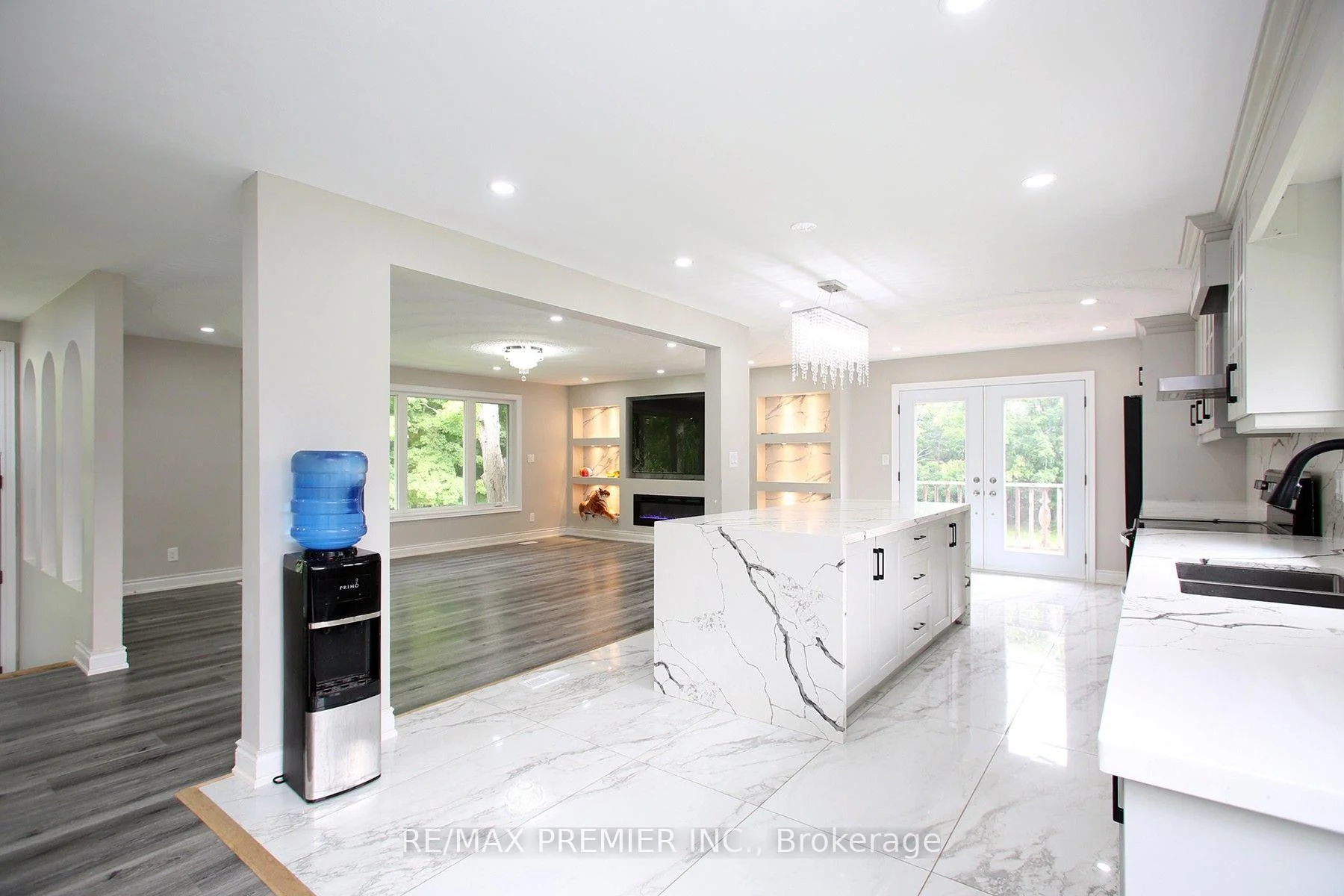 Photo 13 of 4430 Liberty Street N, Clarington, Rural Clarington — HOMEH