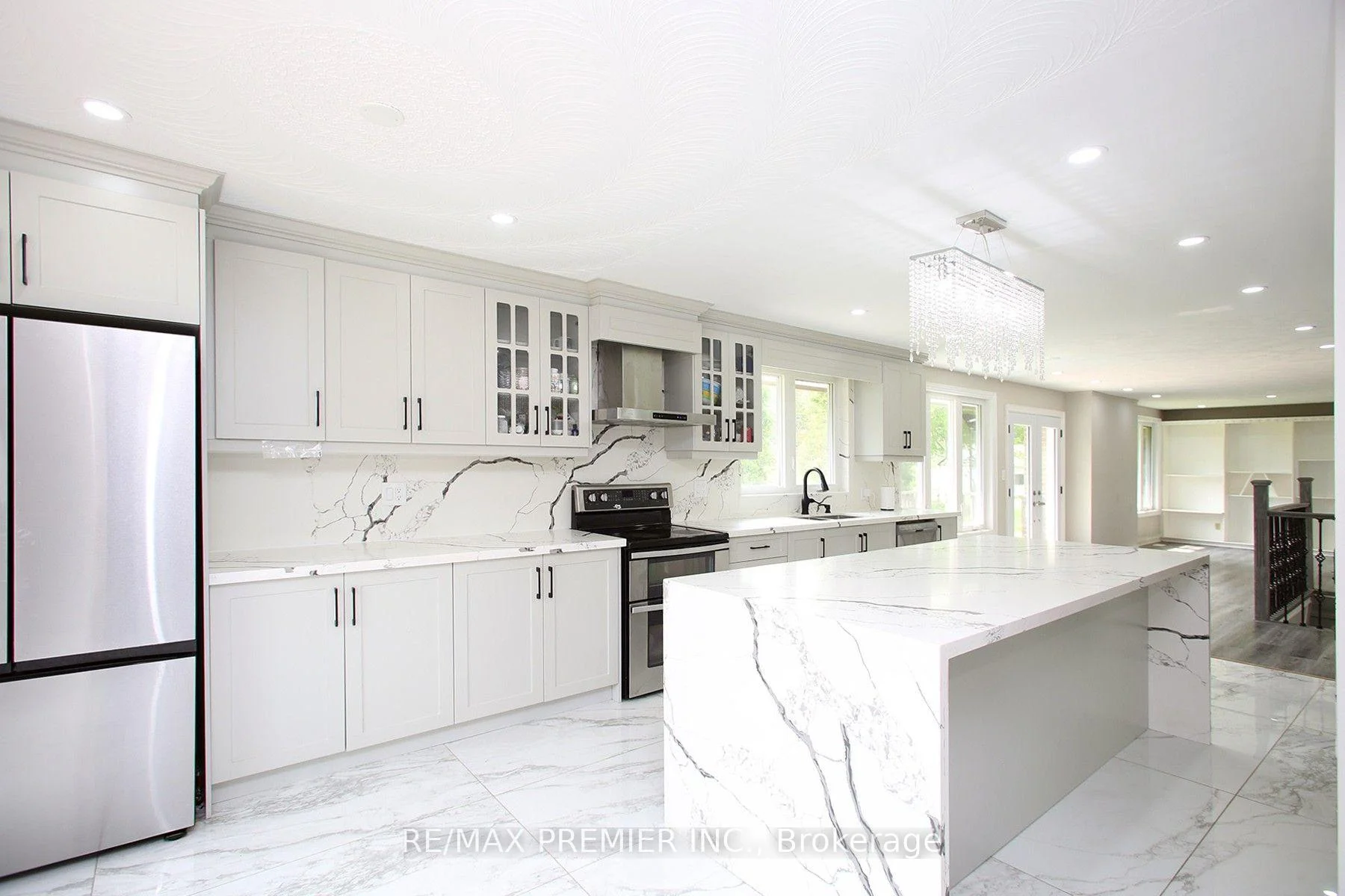 Photo 17 of 4430 Liberty Street N, Clarington, Rural Clarington — HOMEH
