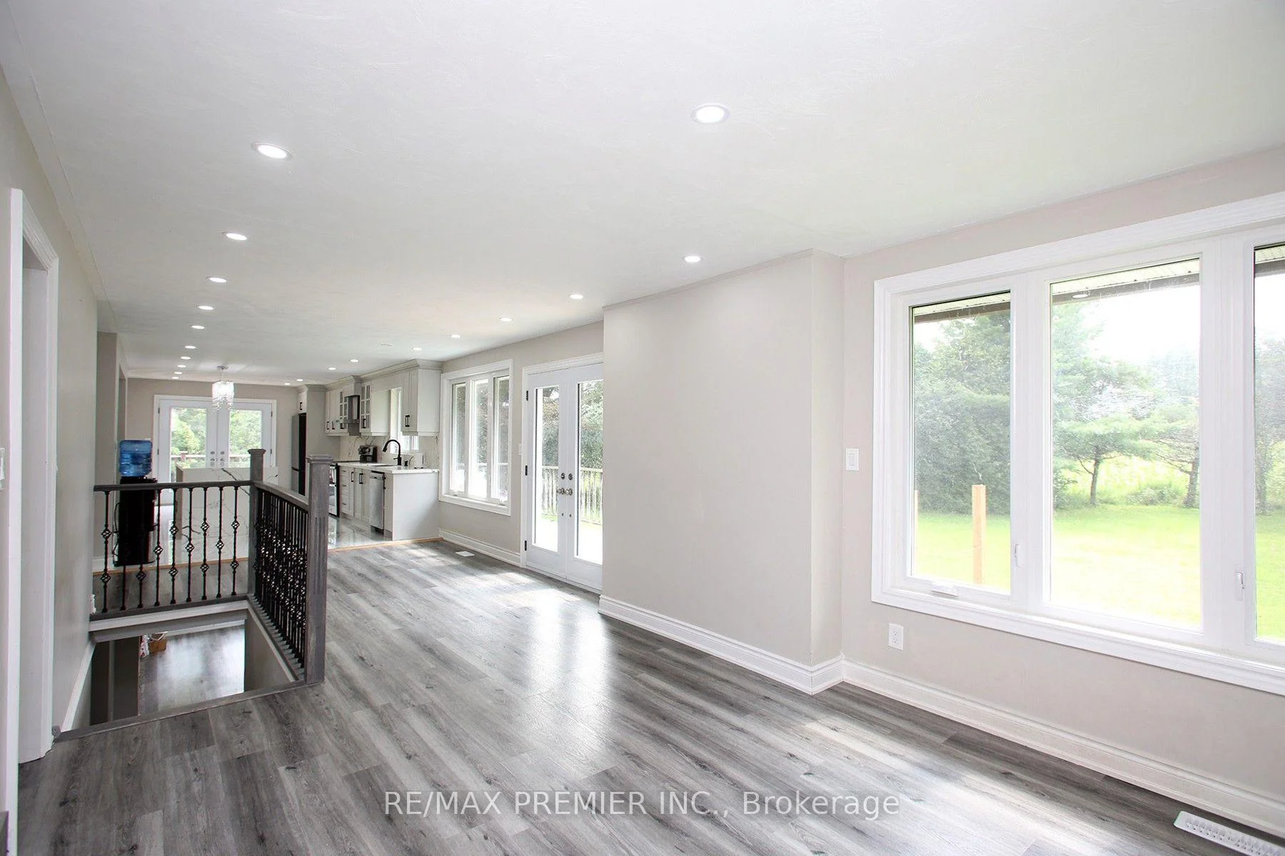 Photo 23 of 4430 Liberty Street N, Clarington, Rural Clarington — HOMEH