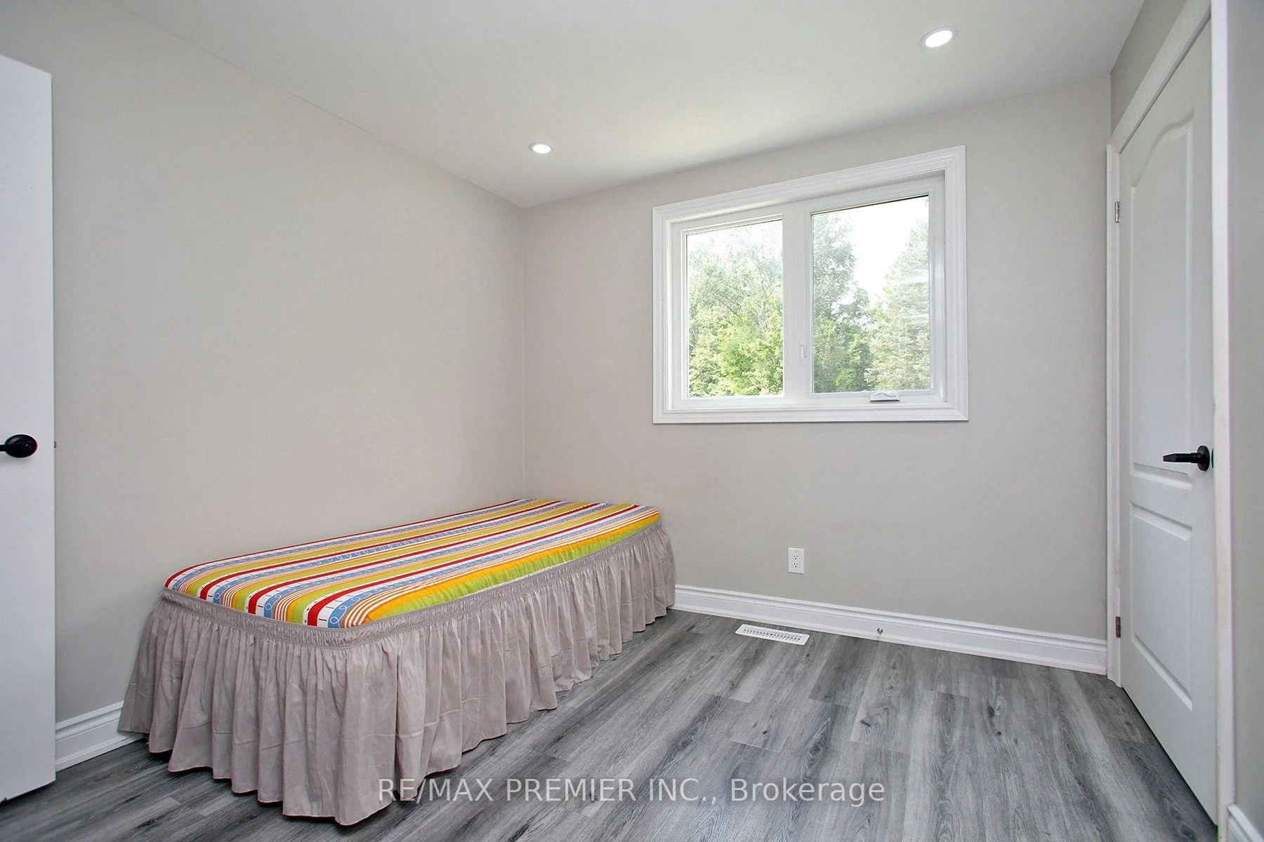 Photo 29 of 4430 Liberty Street N, Clarington, Rural Clarington — HOMEH