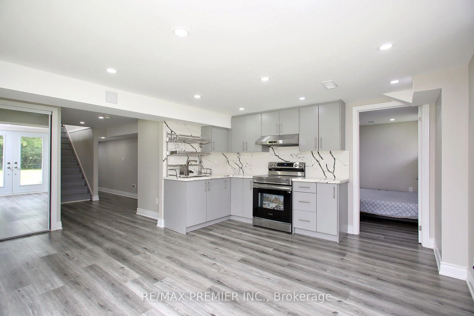Photo 31 of 4430 Liberty Street N, Clarington, Rural Clarington — HOMEH