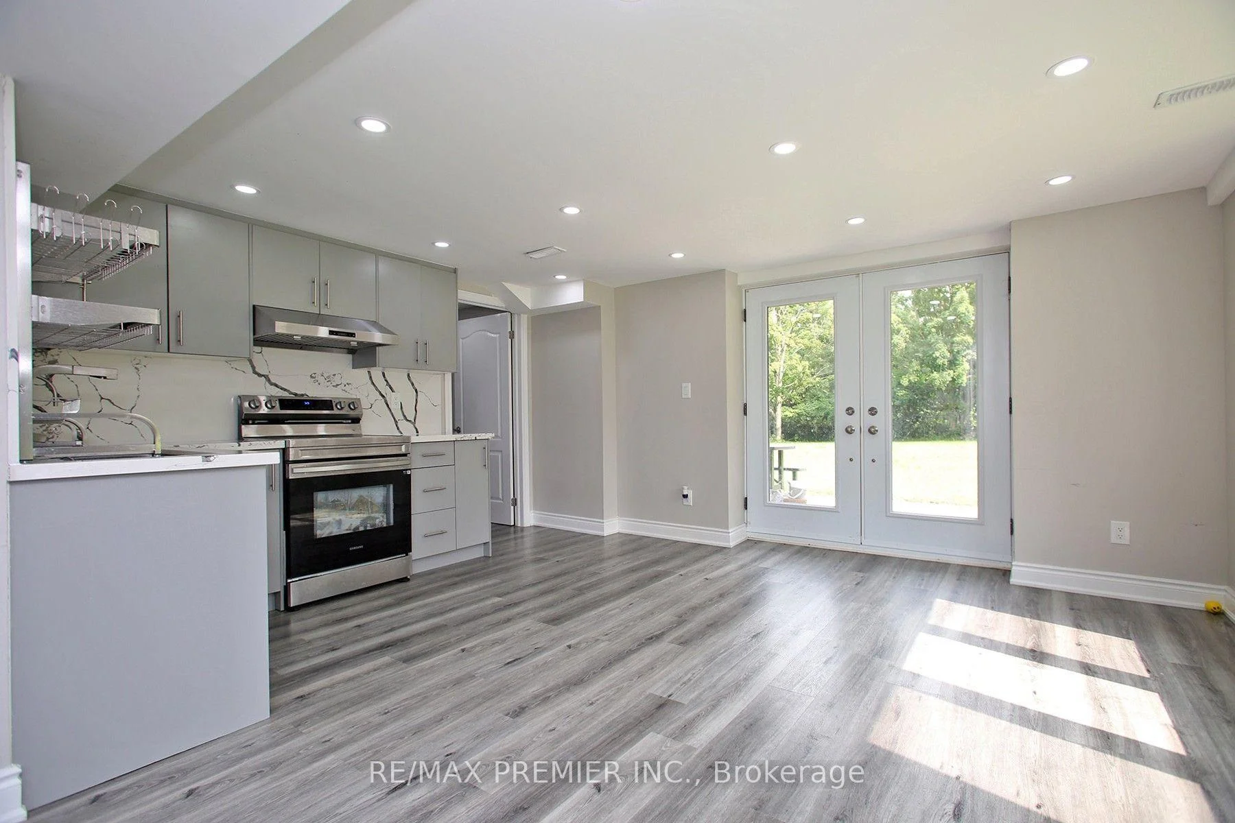 Photo 32 of 4430 Liberty Street N, Clarington, Rural Clarington — HOMEH