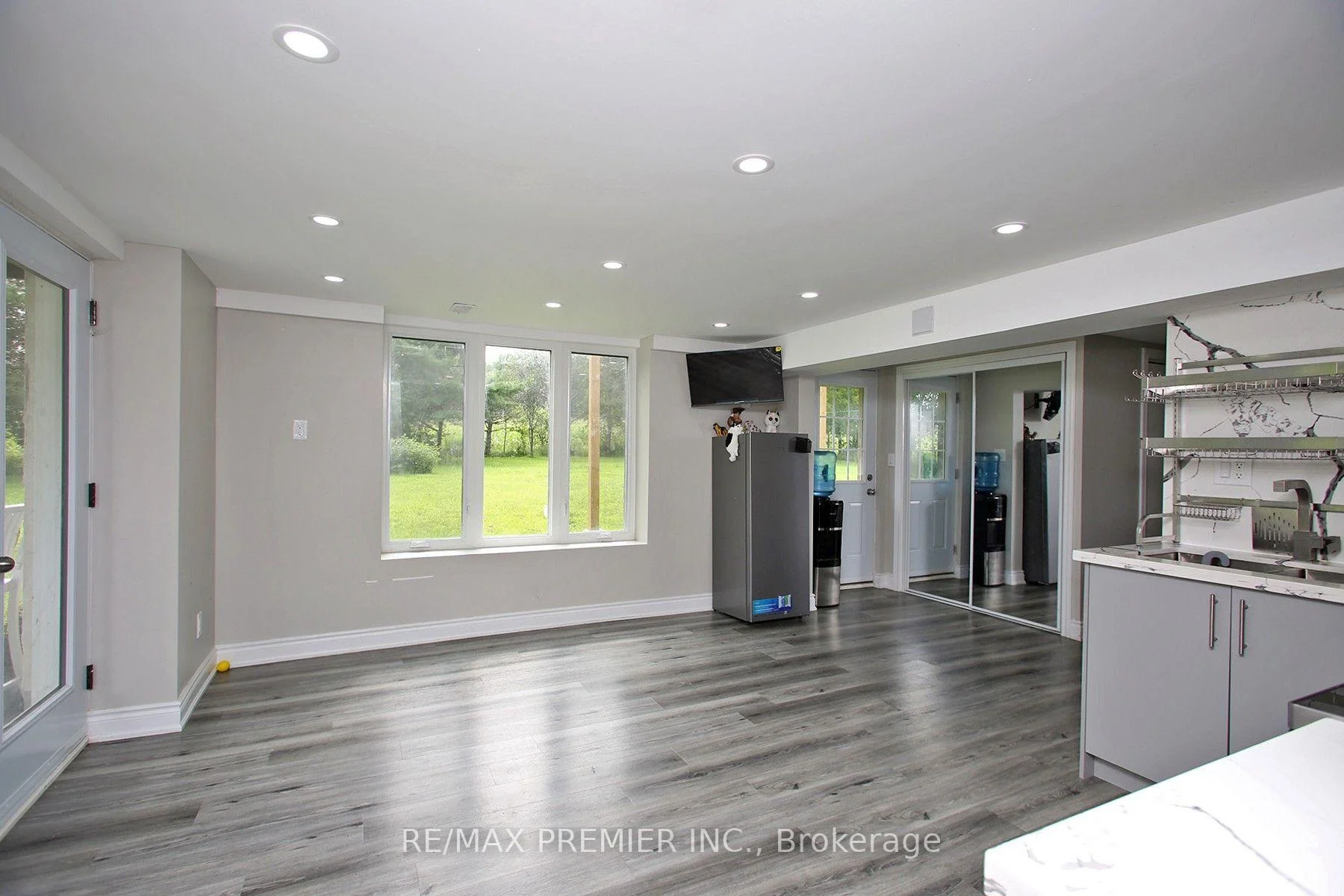 Photo 33 of 4430 Liberty Street N, Clarington, Rural Clarington — HOMEH