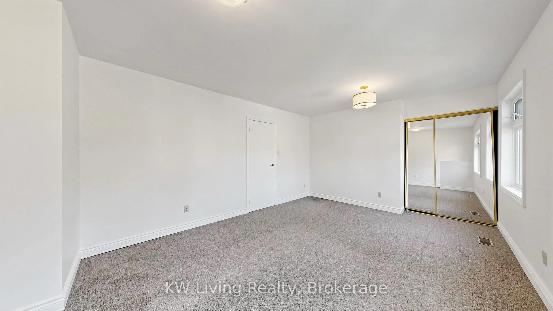 Photo 30 of 117 Sutherland Drive, Toronto, Leaside — HOMEH