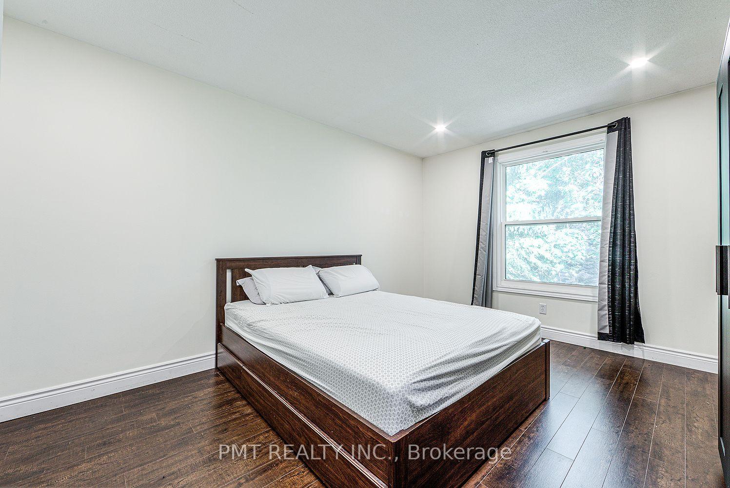 Photo 29 of 63 Wilsonview Avenue, Guelph, Dovercliffe Park/Old University — HOMEH