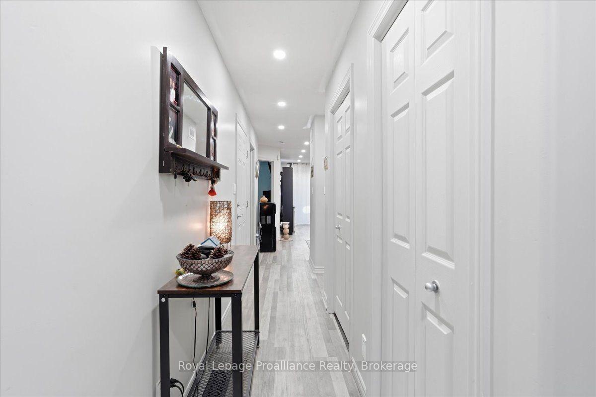 Photo 3 of Unit 4, 194 Haig Road, Belleville, Belleville Ward — HOMEH