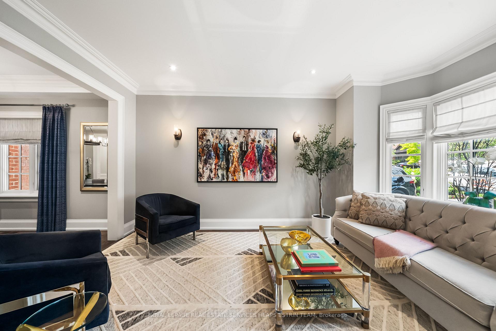 Photo 5 of 151 Sutherland Drive, Toronto, Leaside — HOMEH