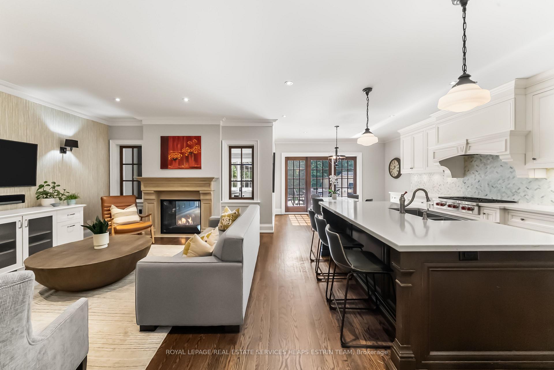 Photo 12 of 151 Sutherland Drive, Toronto, Leaside — HOMEH