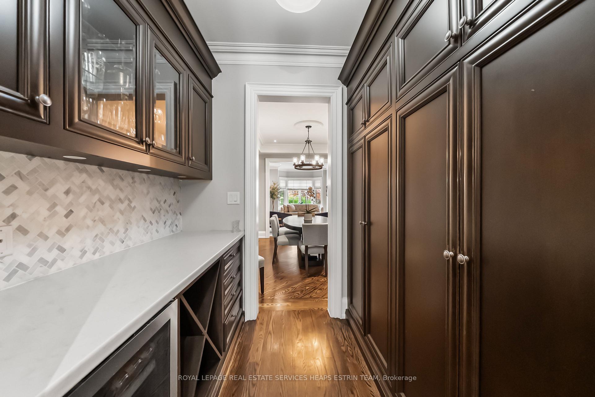 Photo 15 of 151 Sutherland Drive, Toronto, Leaside — HOMEH