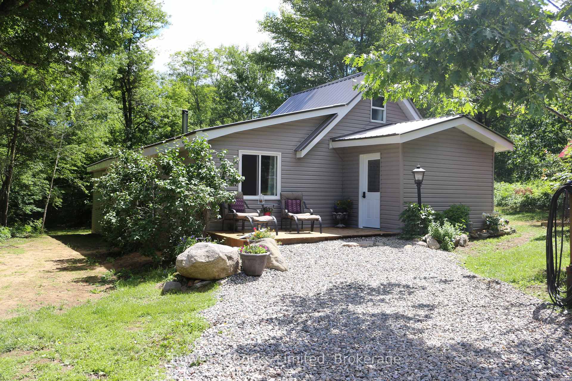 Photo 1 of 1849 Bordenwood Road, Frontenac, Frontenac Centre — HOMEH