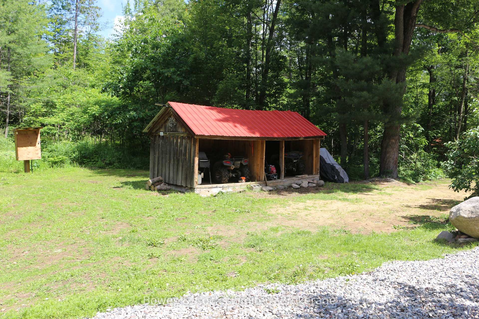 Photo 6 of 1849 Bordenwood Road, Frontenac, Frontenac Centre — HOMEH