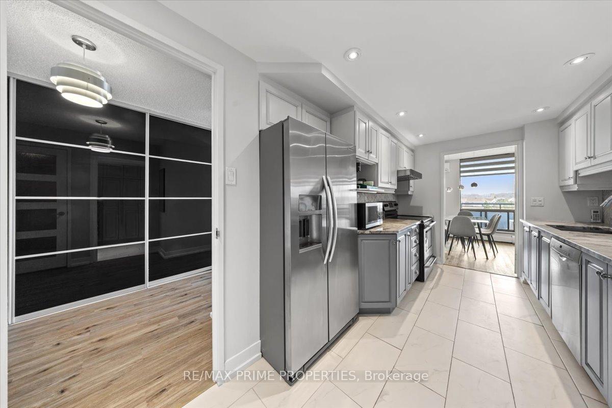 Photo 4 of Unit 804, 505 St Laurent Boulevard, Ottawa, Viscount Alexander Park — HOMEH