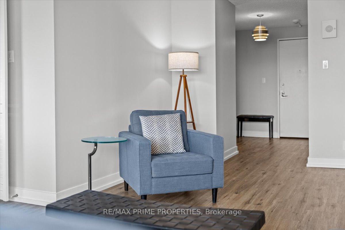 Photo 14 of Unit 804, 505 St Laurent Boulevard, Ottawa, Viscount Alexander Park — HOMEH