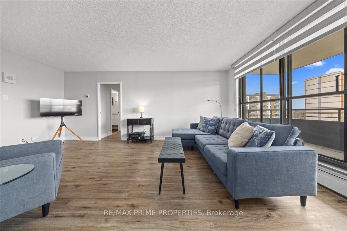 Photo 16 of Unit 804, 505 St Laurent Boulevard, Ottawa, Viscount Alexander Park — HOMEH
