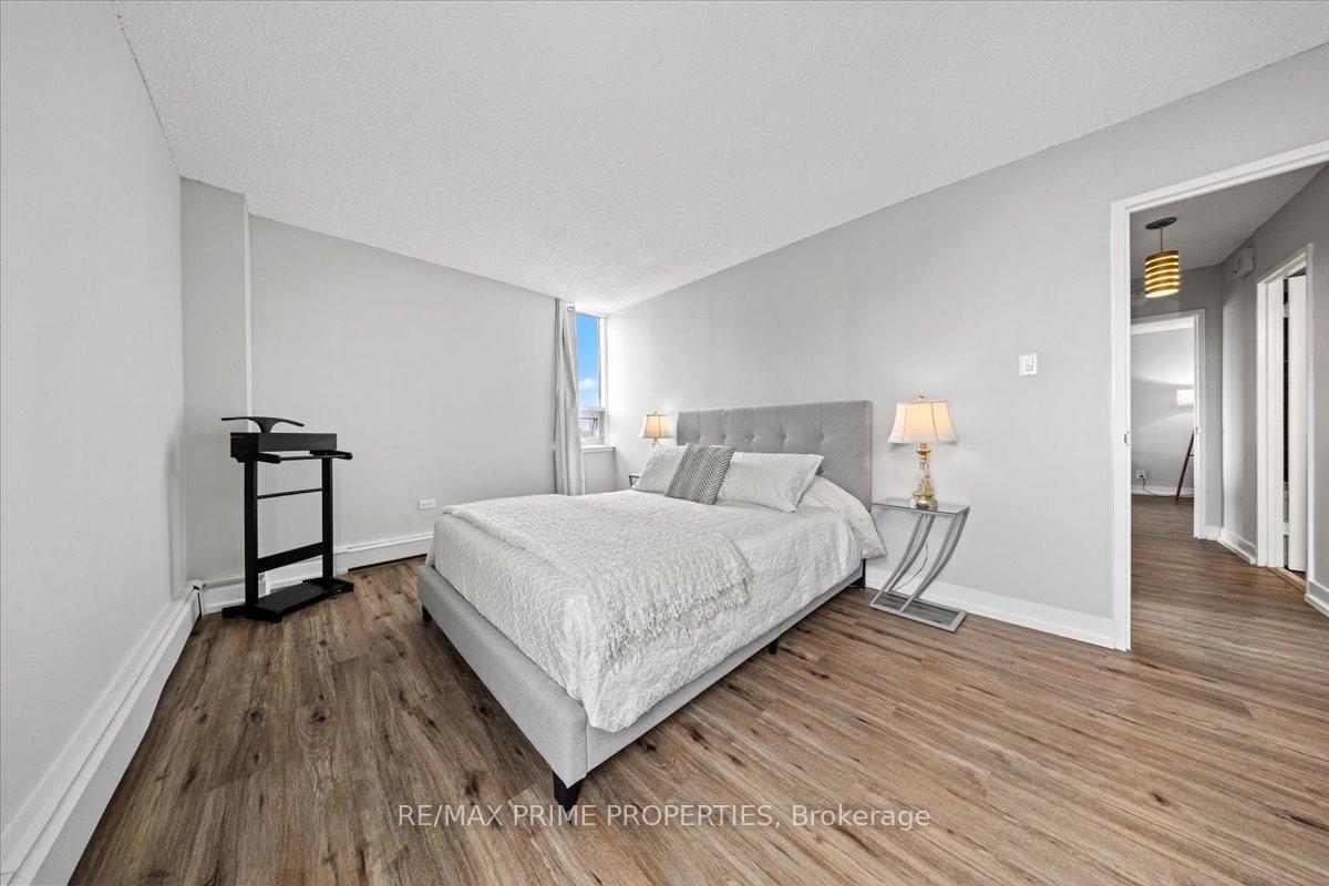 Photo 21 of Unit 804, 505 St Laurent Boulevard, Ottawa, Viscount Alexander Park — HOMEH