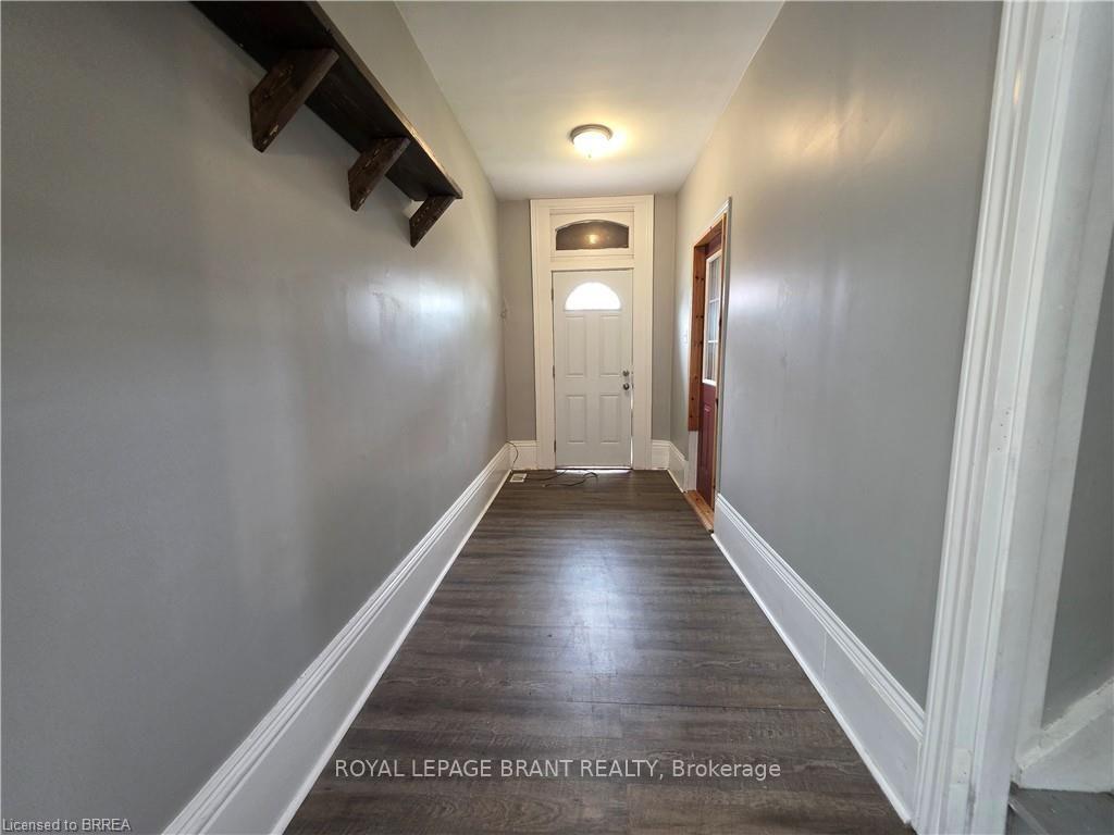 Photo 6 of 109 Sydenham Street, Brantford, North Ward — HOMEH