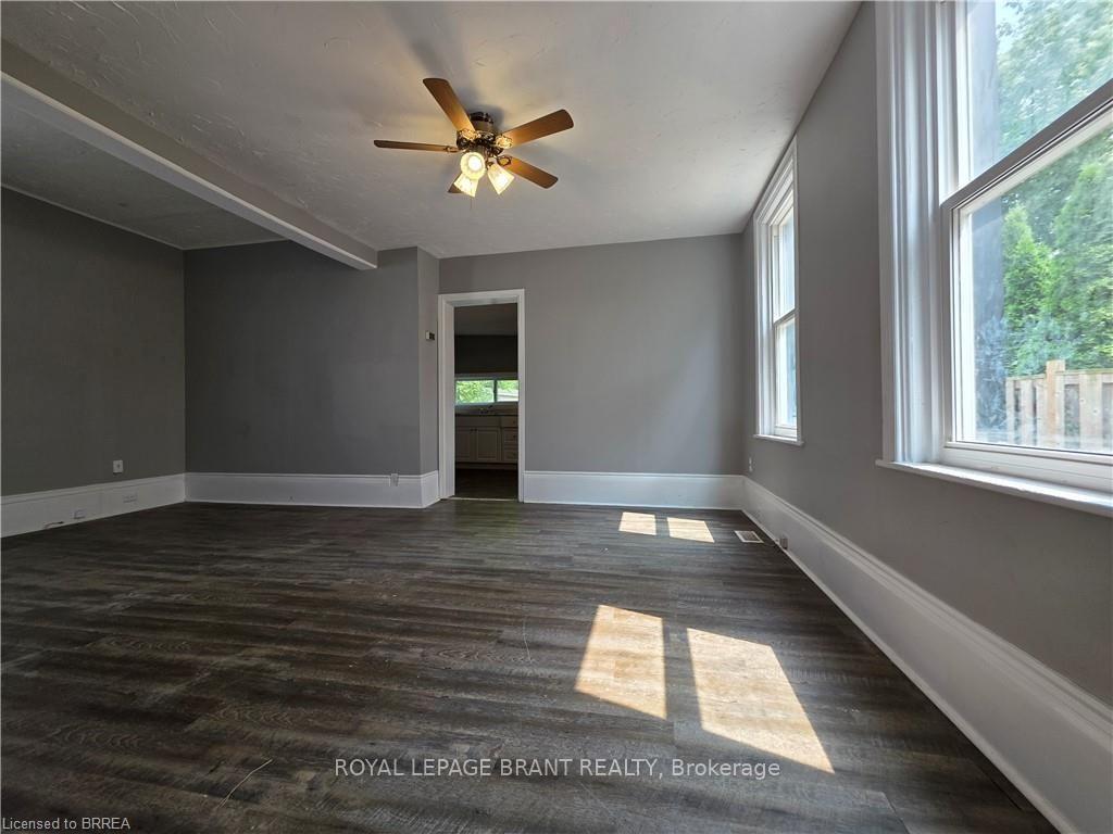 Photo 7 of 109 Sydenham Street, Brantford, North Ward — HOMEH