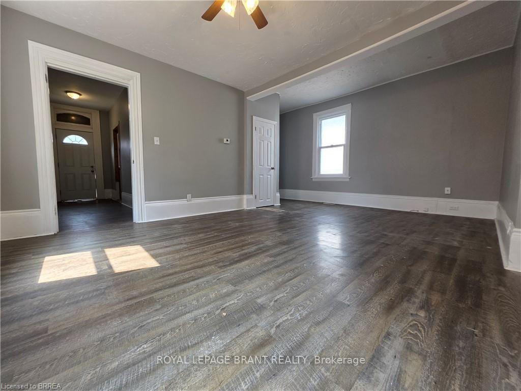 Photo 8 of 109 Sydenham Street, Brantford, North Ward — HOMEH