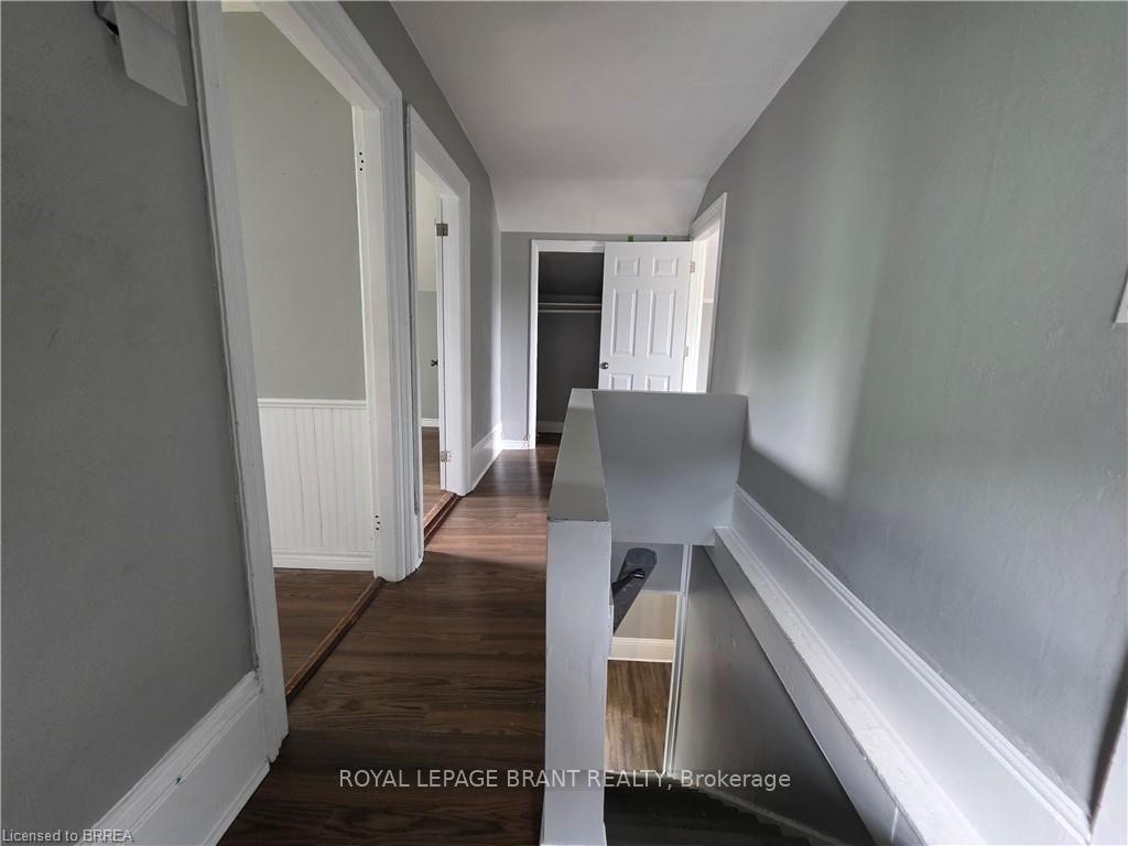 Photo 19 of 109 Sydenham Street, Brantford, North Ward — HOMEH