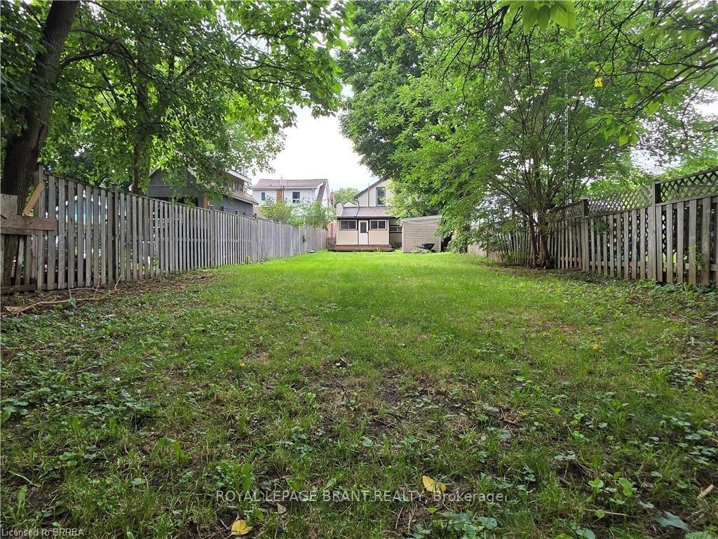 Photo 27 of 109 Sydenham Street, Brantford, North Ward — HOMEH