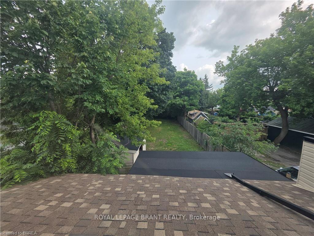 Photo 30 of 109 Sydenham Street, Brantford, North Ward — HOMEH