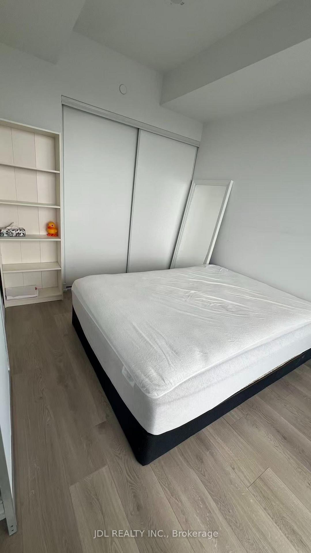 Photo 7 of Unit 3203, 3 Gloucester Street, Toronto, Church-Yonge Corridor — HOMEH