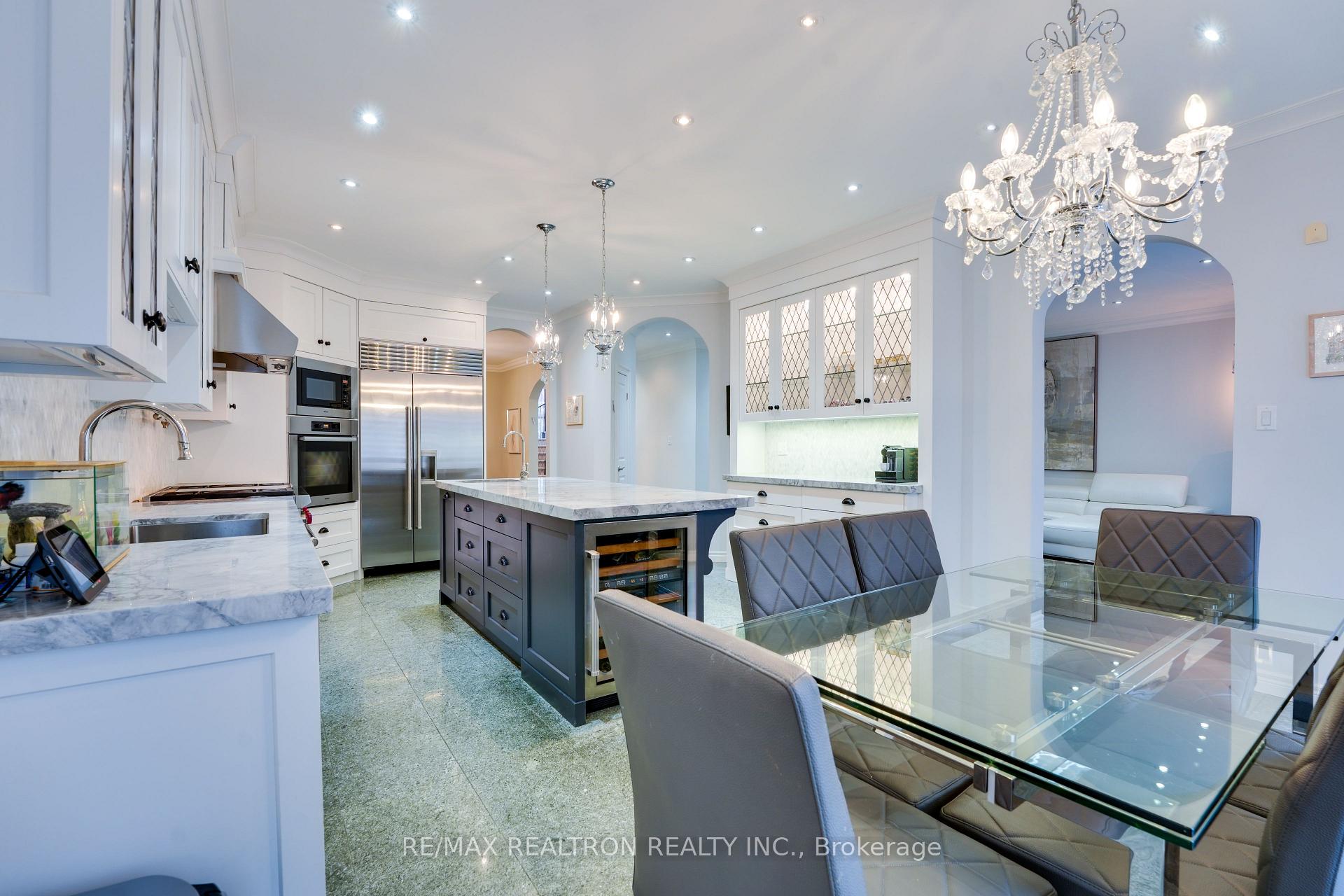 Photo 28 of 117 Theodore Place, Vaughan, Crestwood-Springfarm-Yorkhill — HOMEH