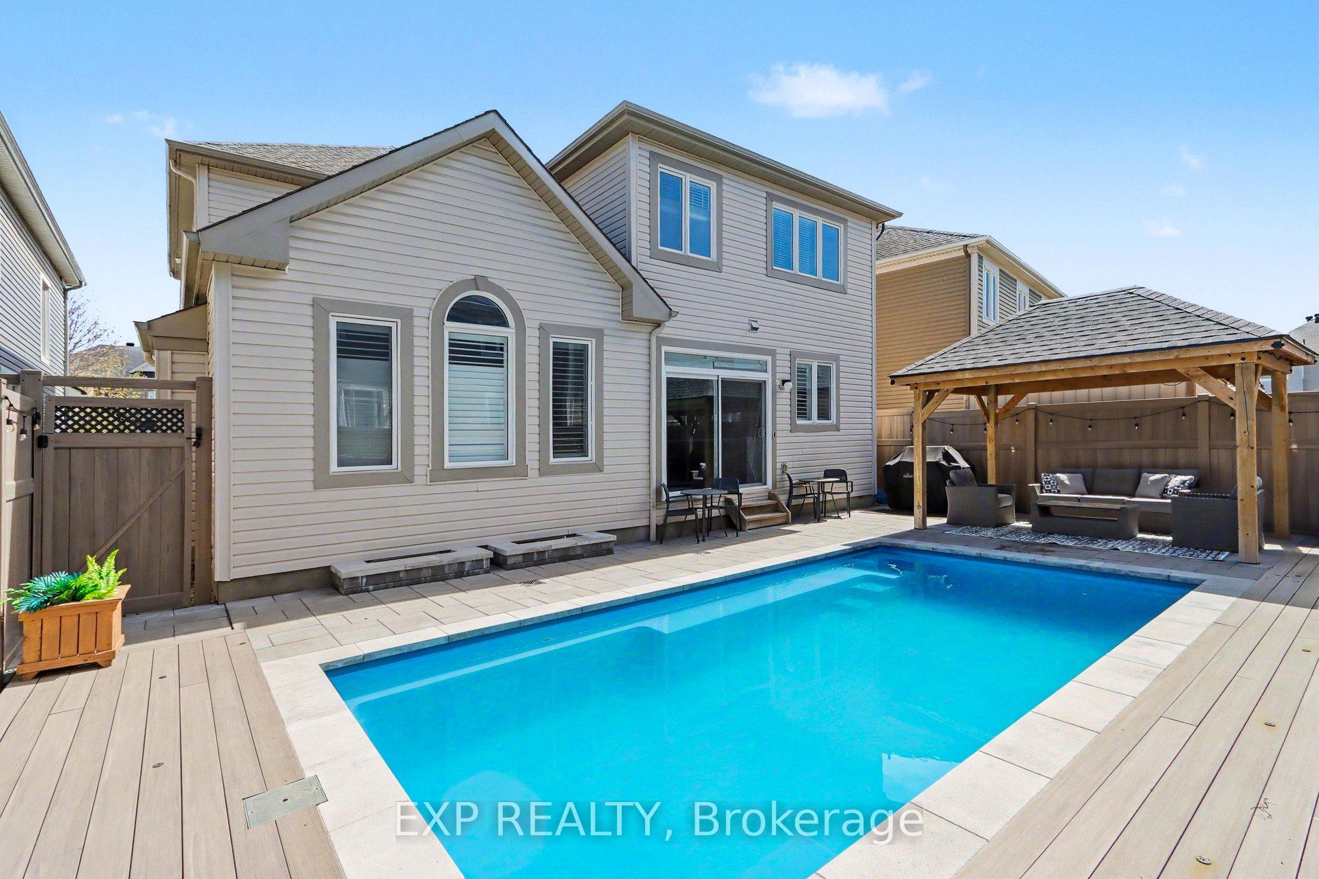 Photo 4 of 73 Bristling Crescent, Ottawa, Barrhaven - Half Moon Bay — HOMEH
