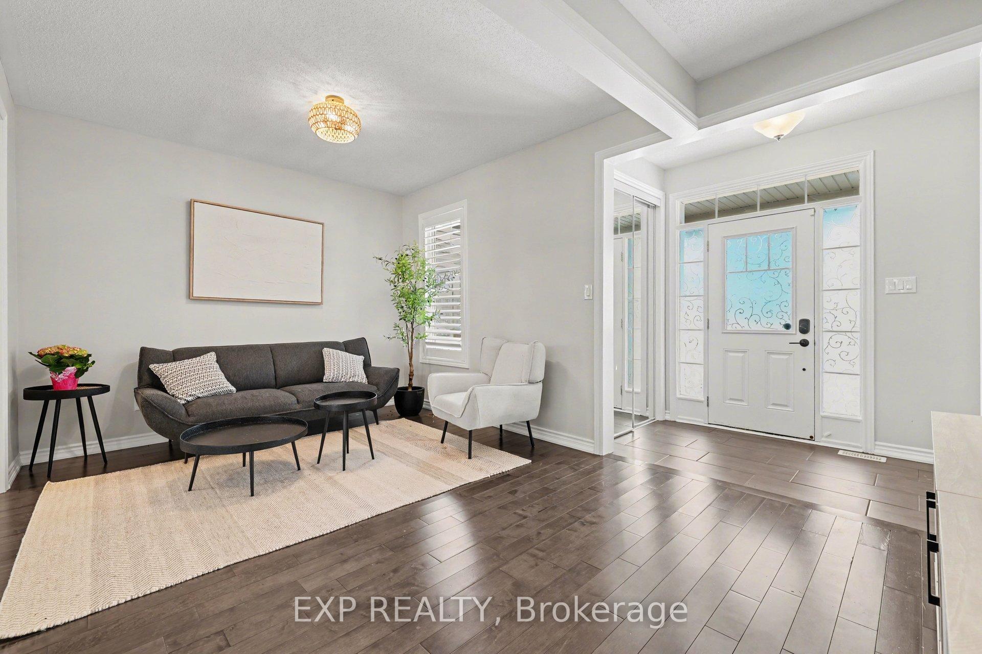 Photo 11 of 73 Bristling Crescent, Ottawa, Barrhaven - Half Moon Bay — HOMEH