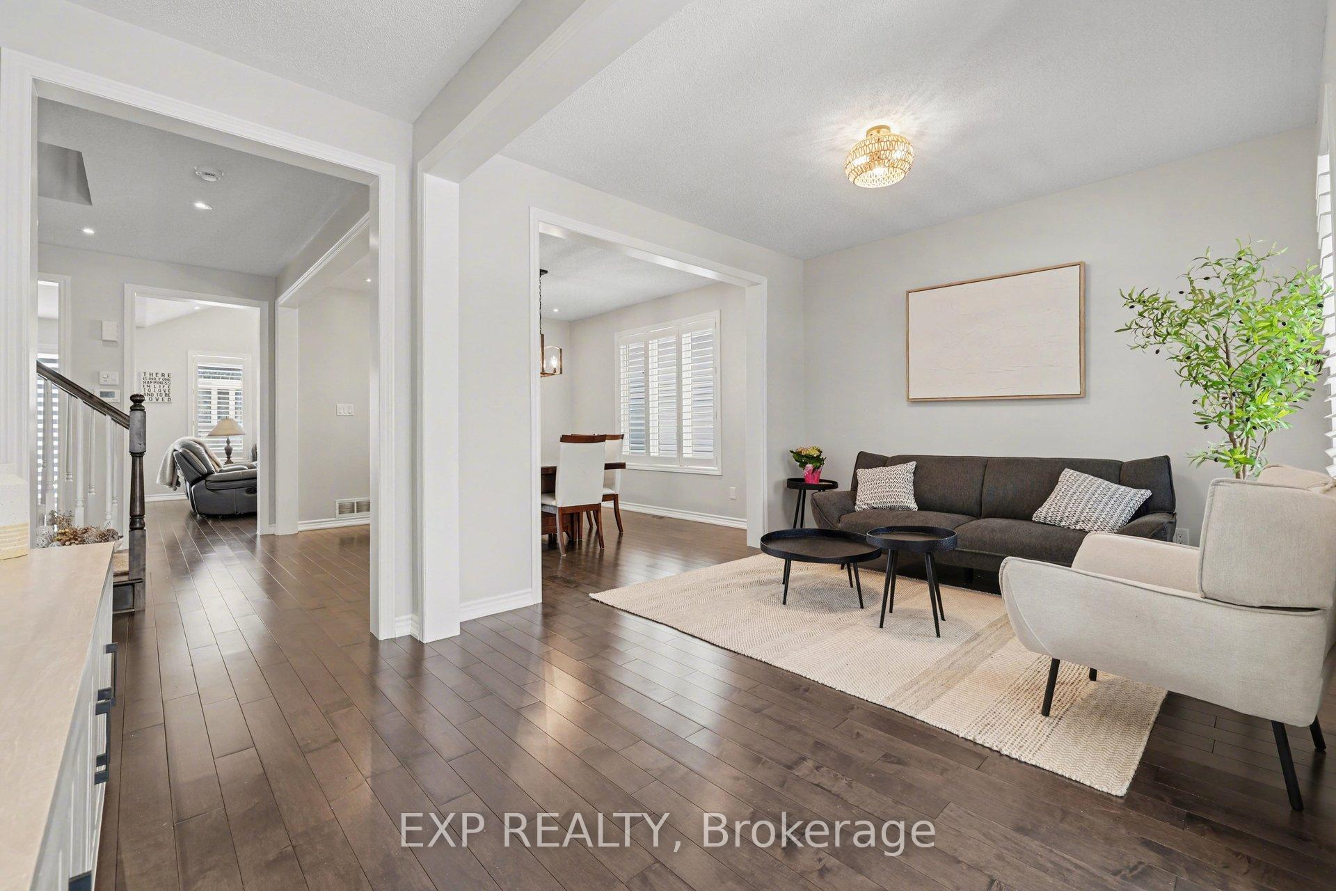 Photo 12 of 73 Bristling Crescent, Ottawa, Barrhaven - Half Moon Bay — HOMEH