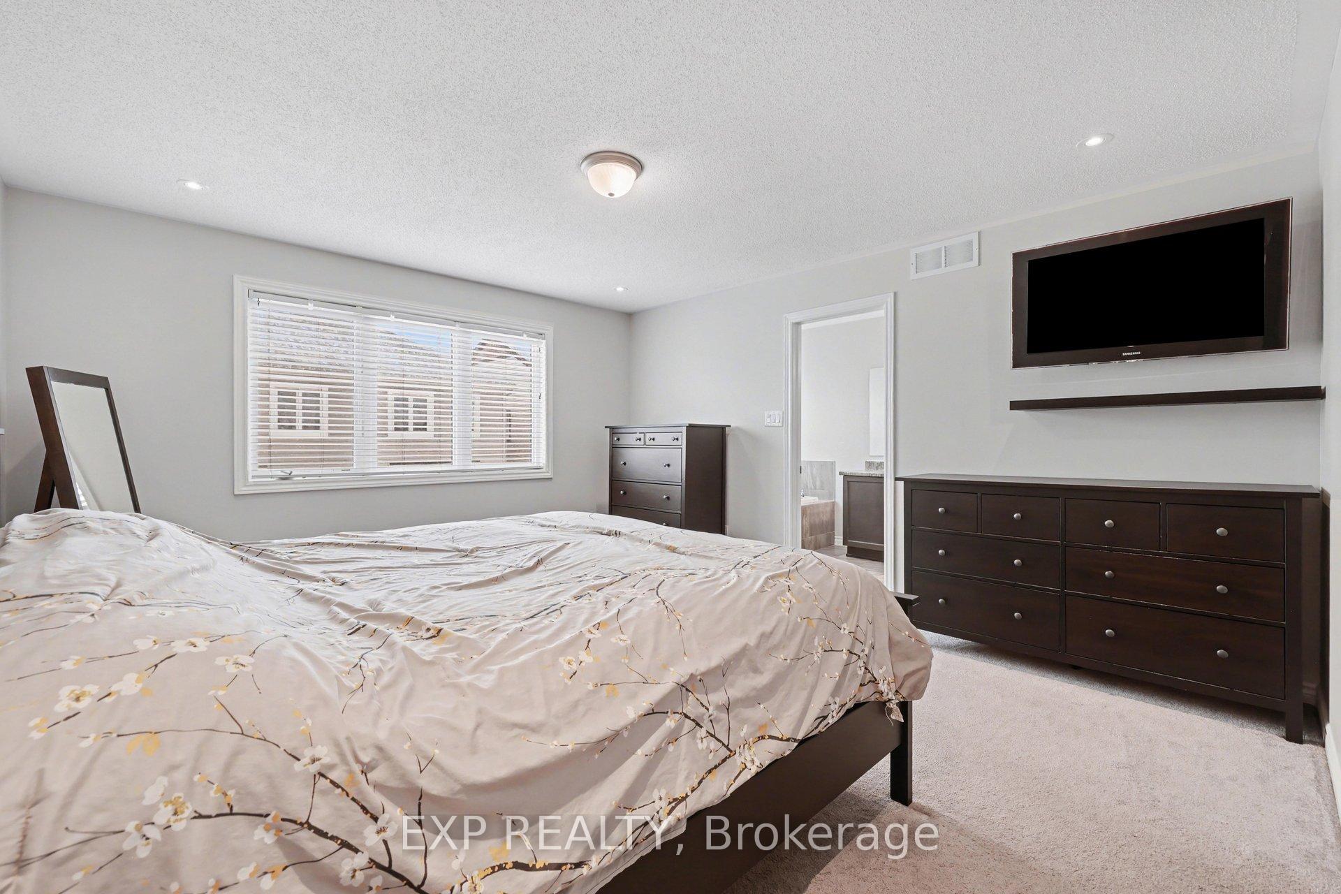 Photo 30 of 73 Bristling Crescent, Ottawa, Barrhaven - Half Moon Bay — HOMEH