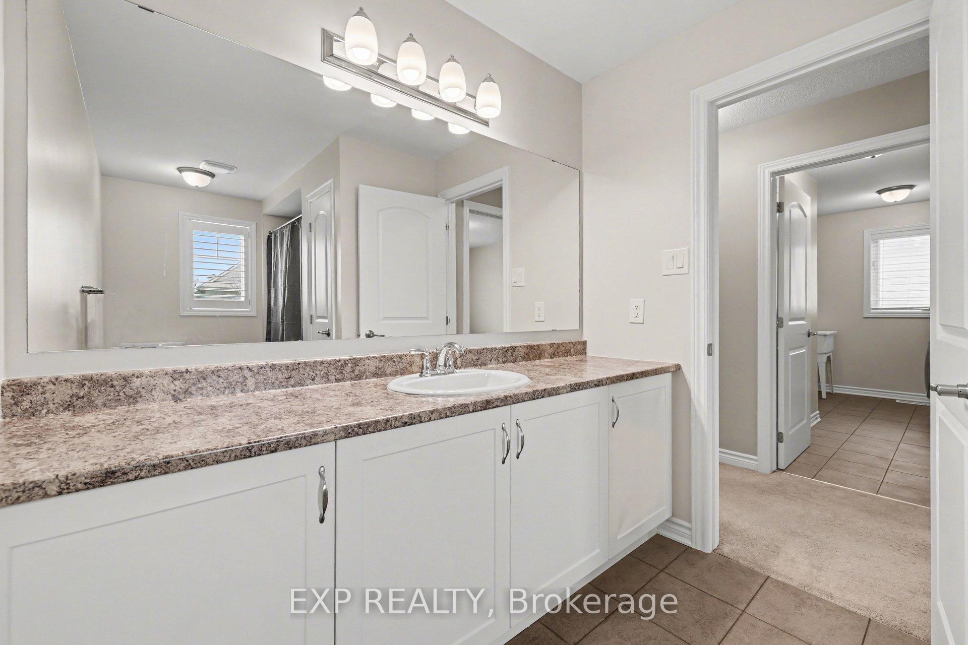 Photo 36 of 73 Bristling Crescent, Ottawa, Barrhaven - Half Moon Bay — HOMEH