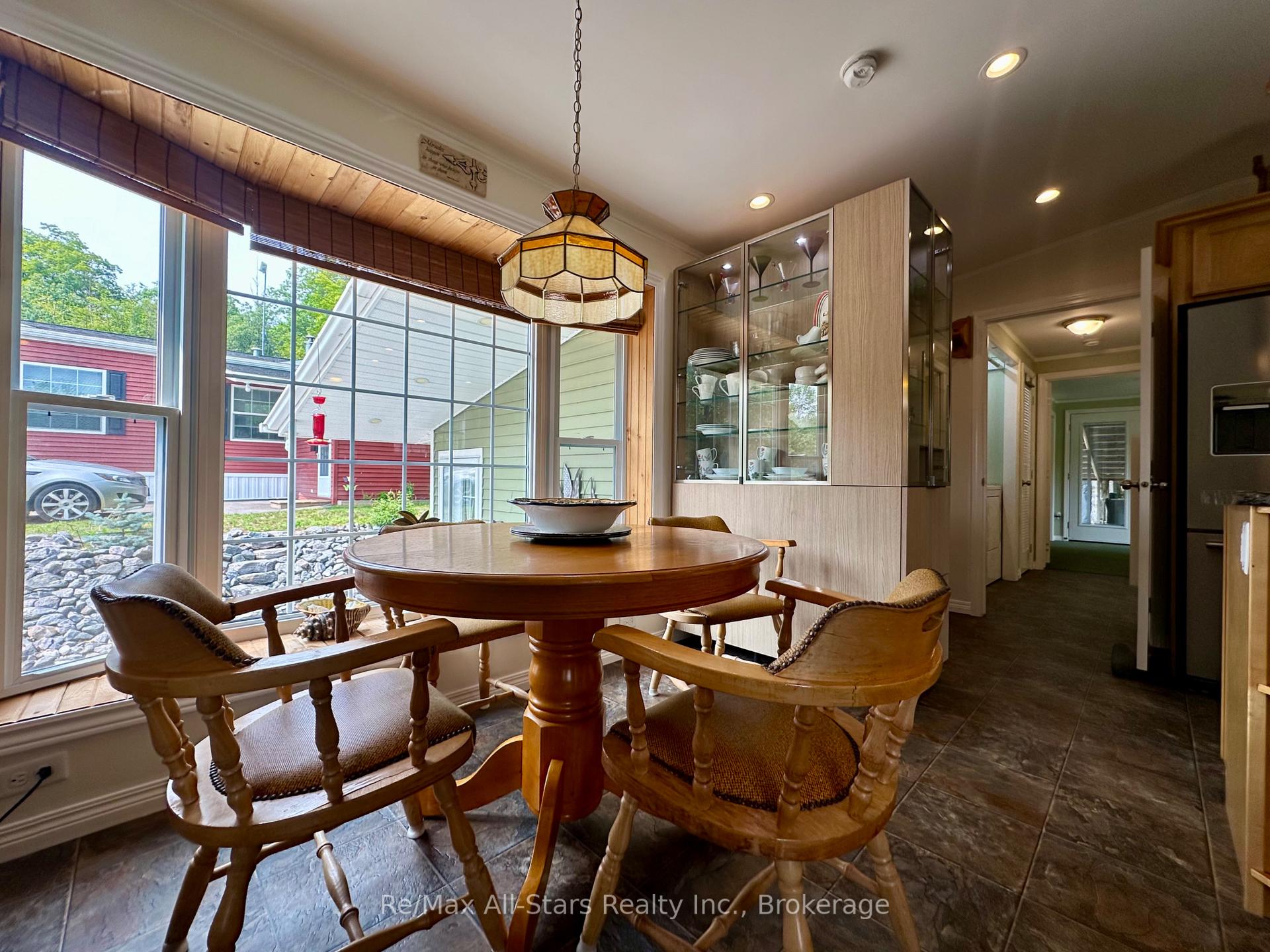 Photo 6 of Unit 129, 1007 Racoon Road, Gravenhurst, Morrison — HOMEH