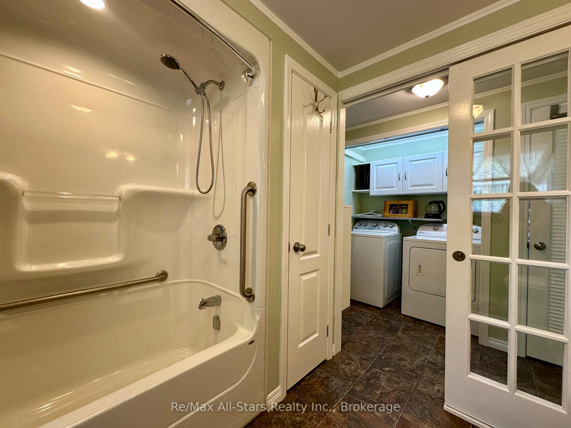 Photo 13 of Unit 129, 1007 Racoon Road, Gravenhurst, Morrison — HOMEH