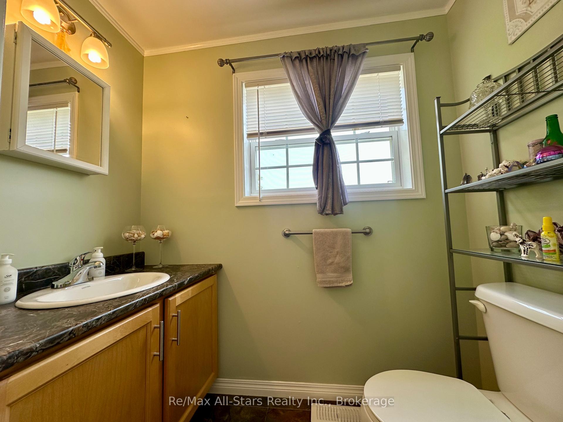Photo 20 of Unit 129, 1007 Racoon Road, Gravenhurst, Morrison — HOMEH
