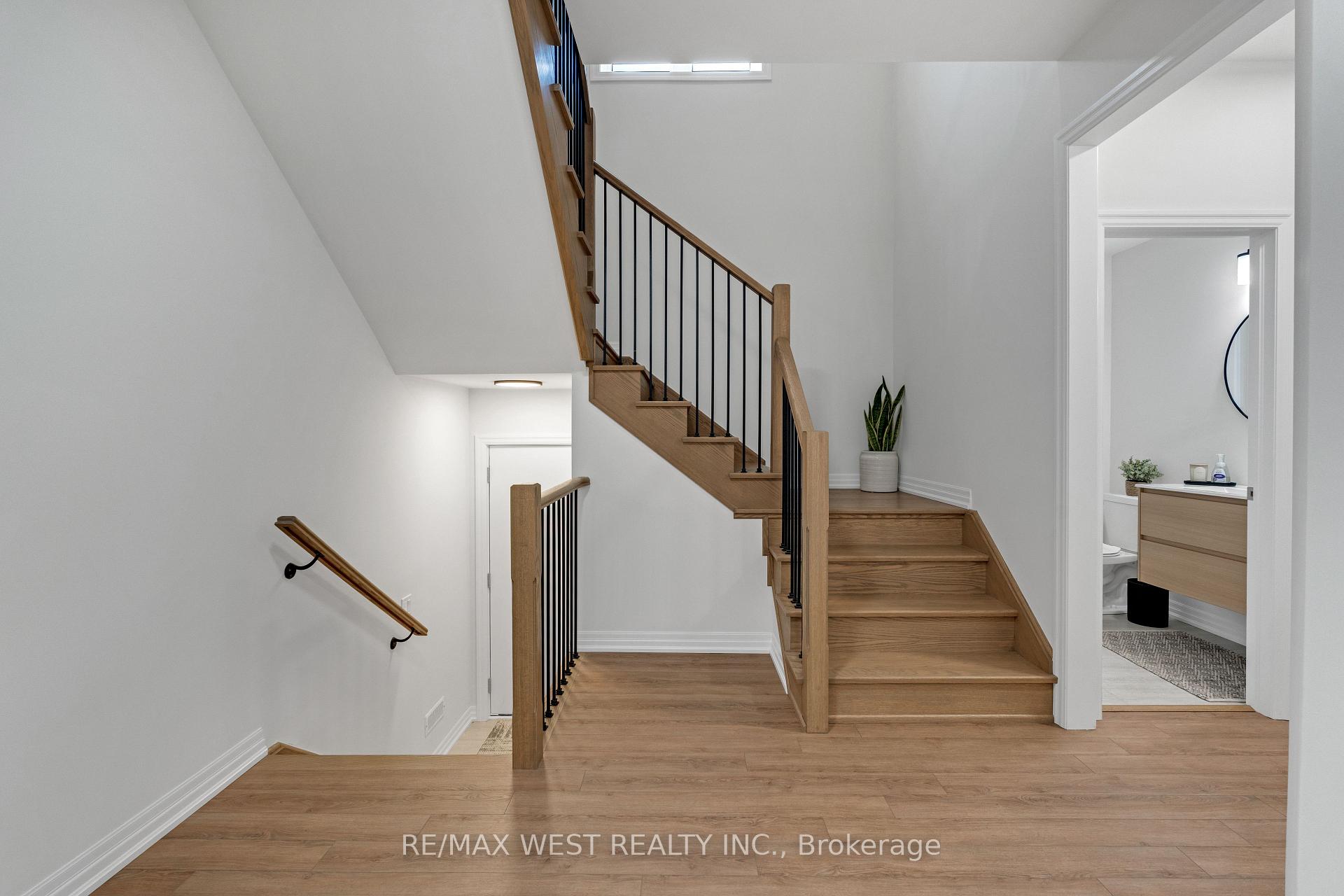 Photo 21 of 24 Hanton Crescent, Caledon, Bolton East — HOMEH