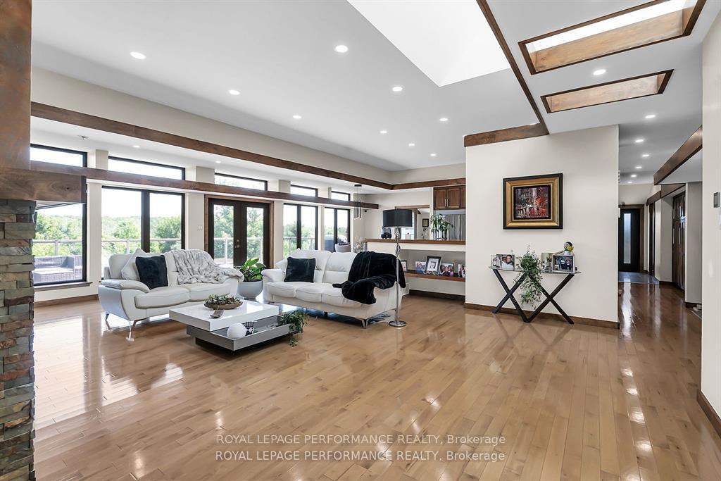 Photo 13 of 19 George Patrick Drive, South Stormont, Long Sault — HOMEH