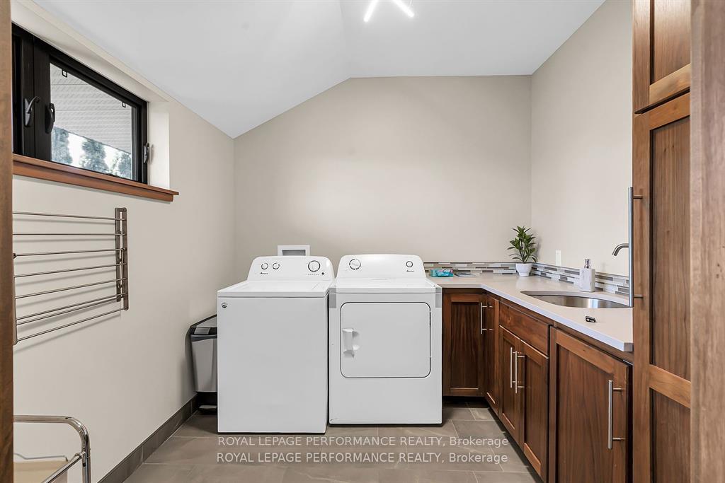 Photo 23 of 19 George Patrick Drive, South Stormont, Long Sault — HOMEH