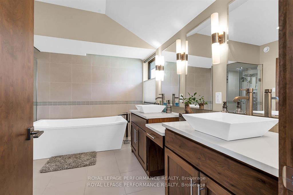 Photo 28 of 19 George Patrick Drive, South Stormont, Long Sault — HOMEH