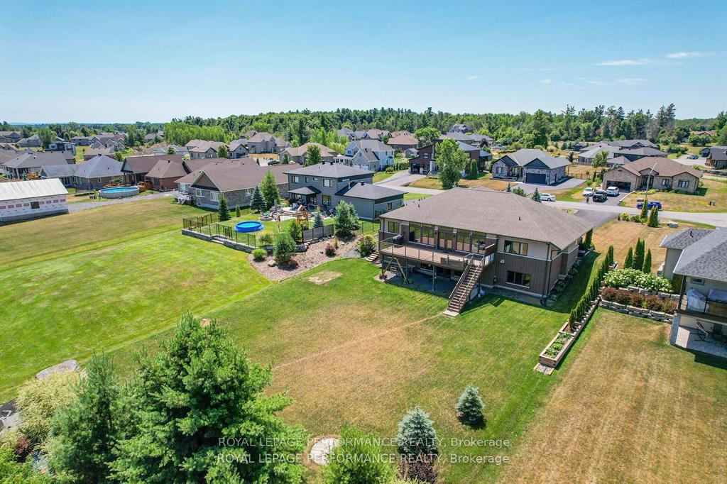 Photo 48 of 19 George Patrick Drive, South Stormont, Long Sault — HOMEH