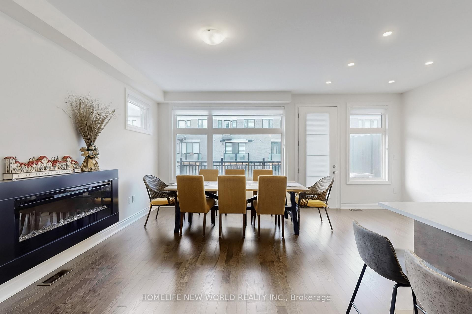 Photo 14 of 18 Bennington Road, Newmarket, Summerhill Estates — HOMEH