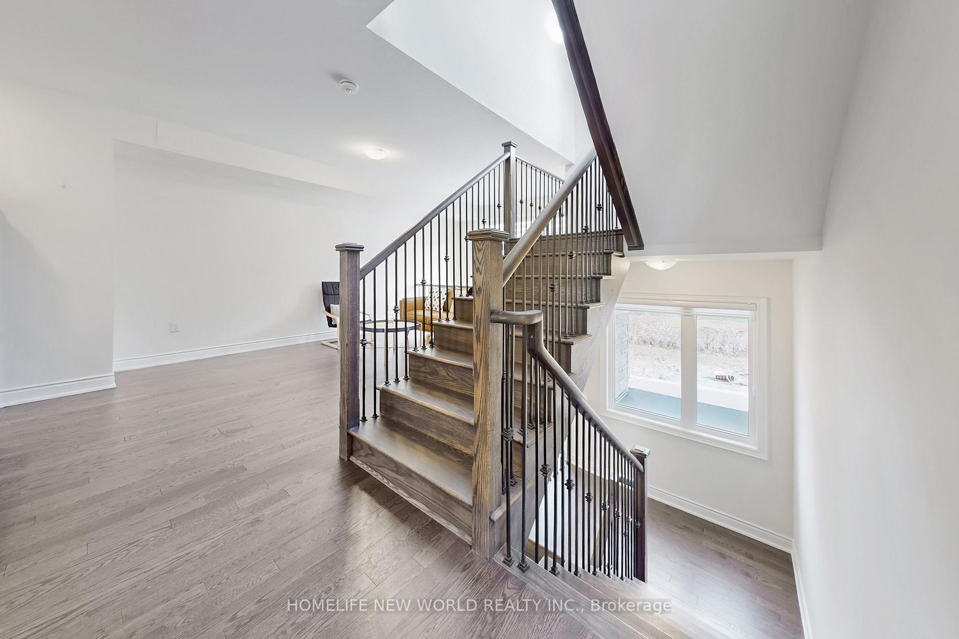 Photo 18 of 18 Bennington Road, Newmarket, Summerhill Estates — HOMEH