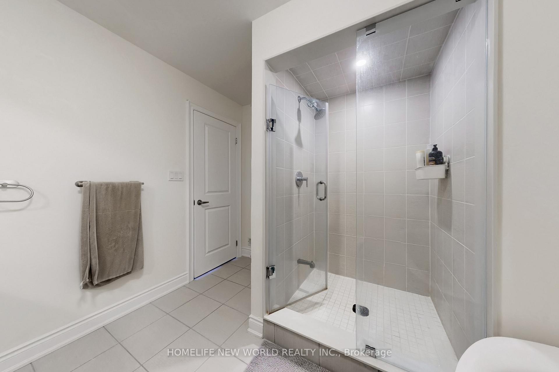 Photo 23 of 18 Bennington Road, Newmarket, Summerhill Estates — HOMEH