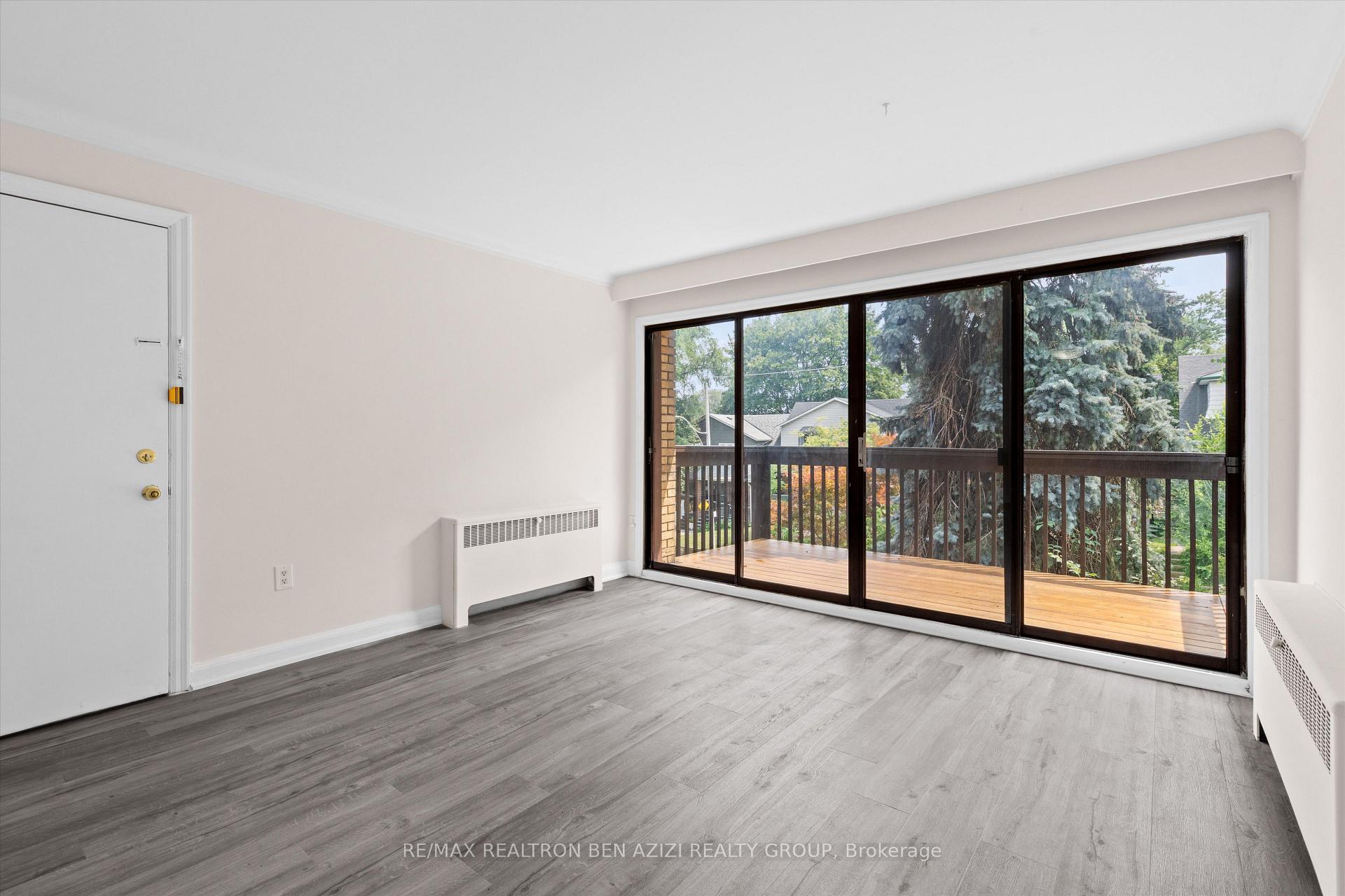 Photo 2 of 304 Roselawn Avenue, Toronto, Yonge-Eglinton — HOMEH