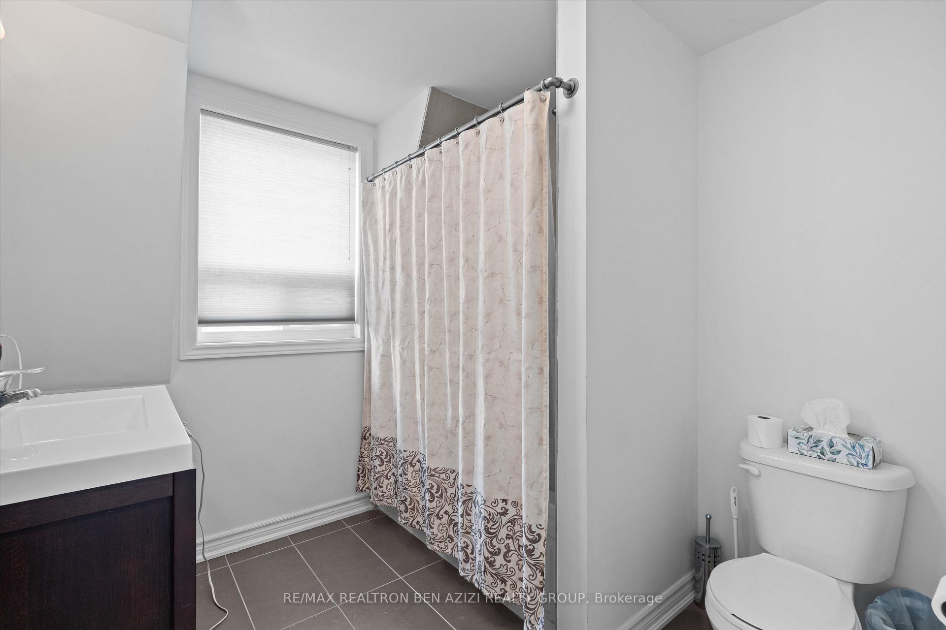 Photo 18 of 304 Roselawn Avenue, Toronto, Yonge-Eglinton — HOMEH